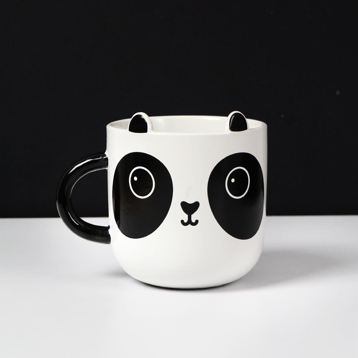 Taza panda blanco y negro