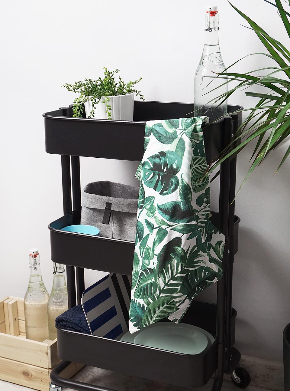 Paño de cocina con estampado de hojas