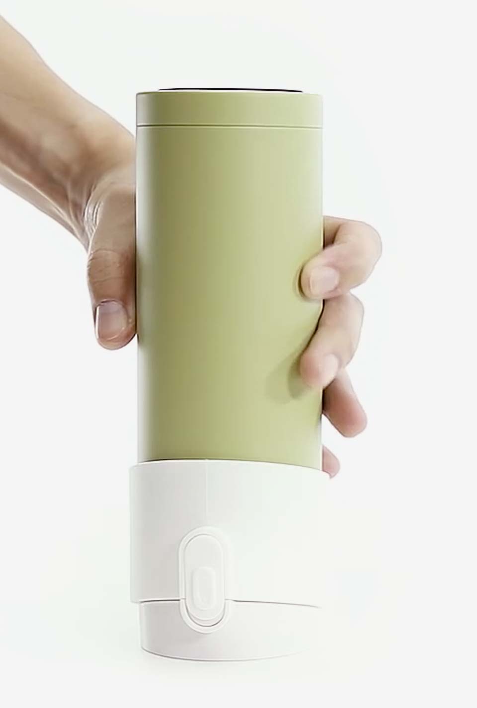 Infusionando té con el infusor Pào