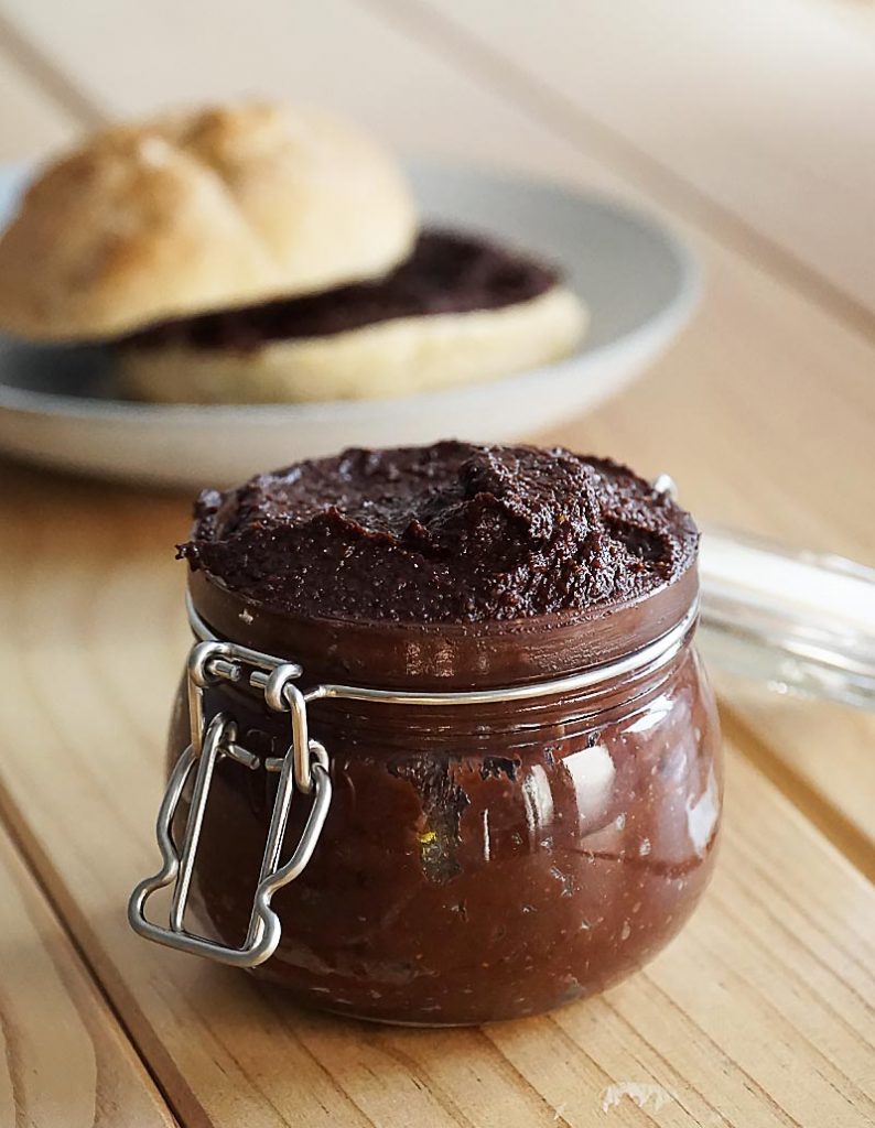 Crema de cacao y avellanas